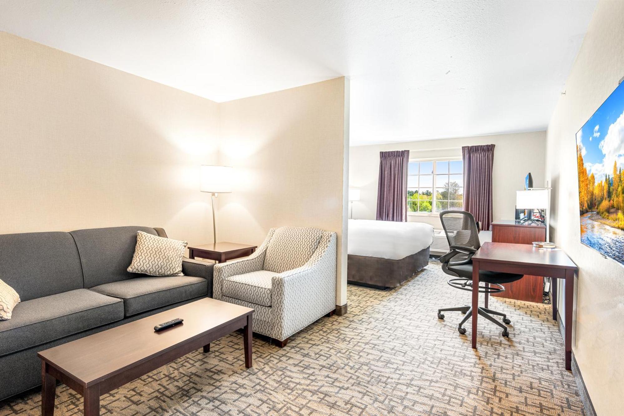 Boarders Inn & Suites By Cobblestone Hotels - Shawano Екстериор снимка