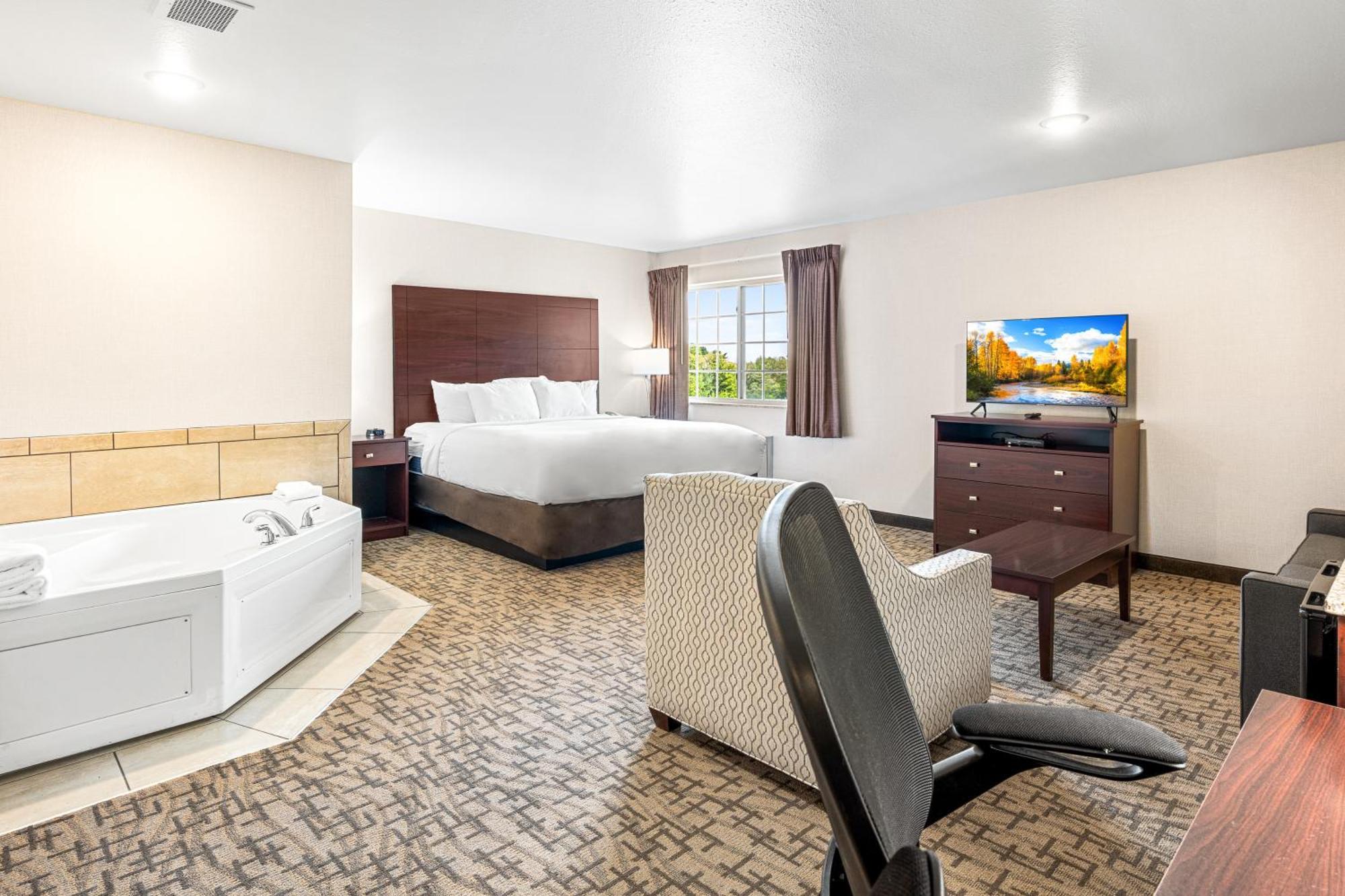 Boarders Inn & Suites By Cobblestone Hotels - Shawano Екстериор снимка