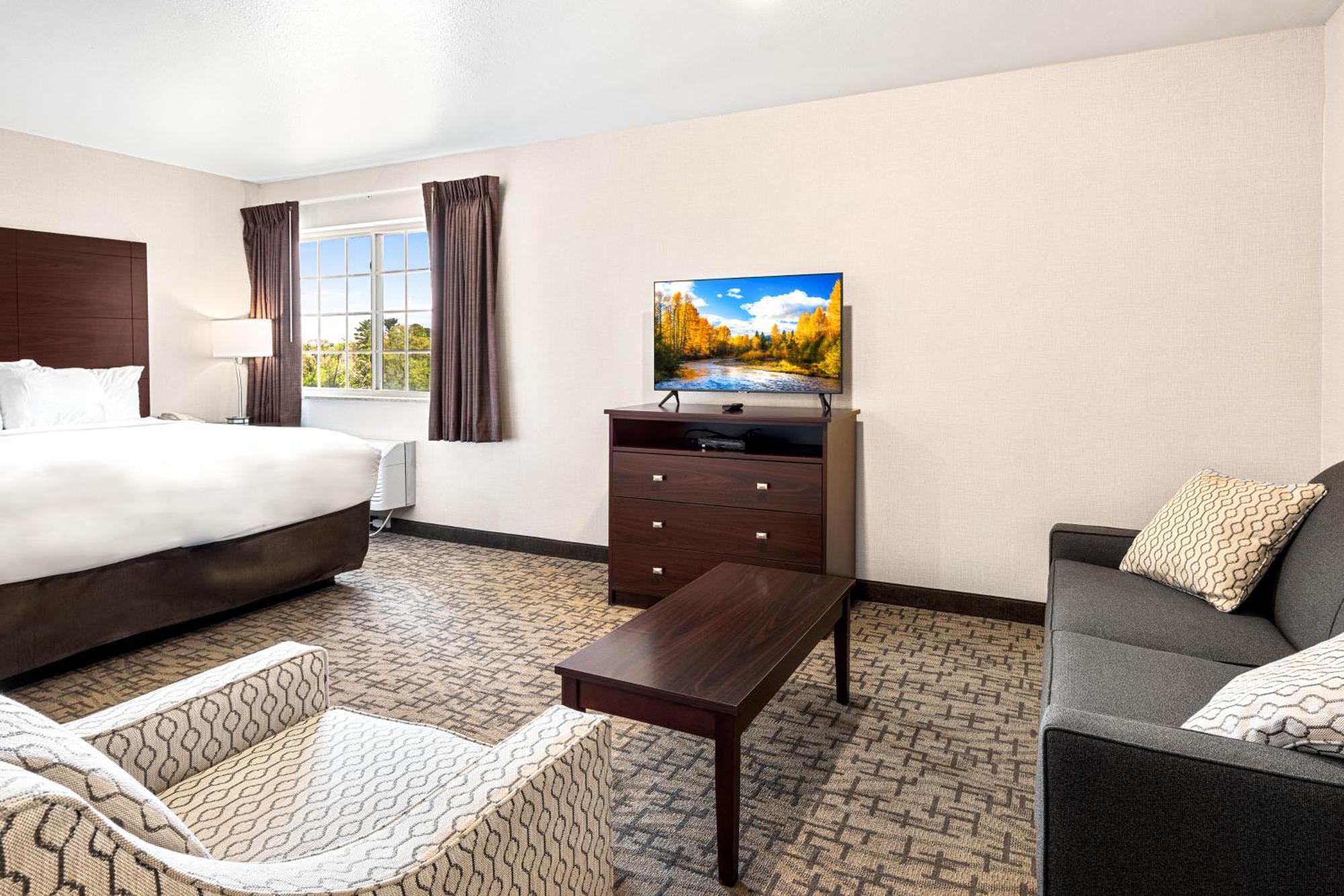 Boarders Inn & Suites By Cobblestone Hotels - Shawano Екстериор снимка