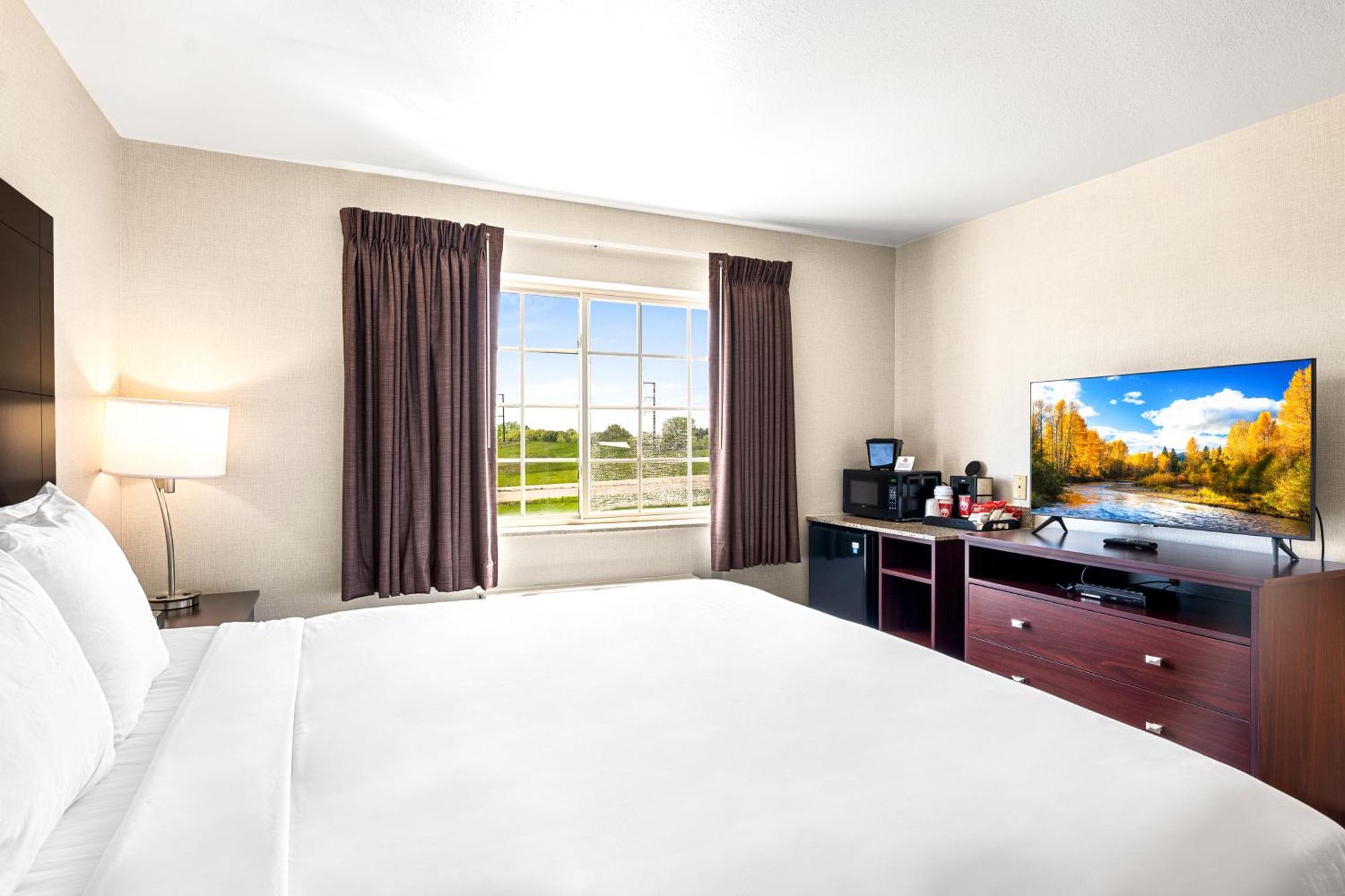 Boarders Inn & Suites By Cobblestone Hotels - Shawano Екстериор снимка